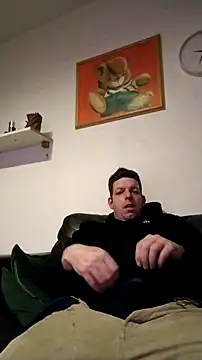 Knuffelstaaf123 online show from 02/02/26, 09:47