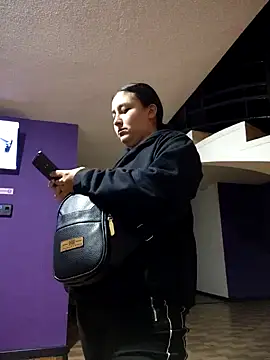 Snapshot of Cute_Penelope chatting on 11/26/25, 11:10 Cute Penelope online show from 11/26/25, 11:10