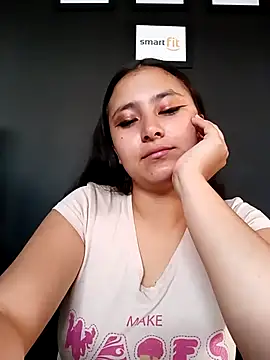 Snapshot of Cute_Penelope chatting on 03/20/25, 12:11 Cute Penelope online show from 03/20/25, 12:11