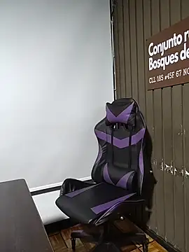 Cute Penelope online show from 03/03/26, 11:06