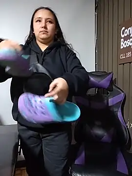 Cute Penelope online show from 03/18/26, 11:13