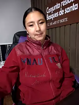 Snapshot of Cute_Penelope chatting on 11/28/25, 11:10 Cute Penelope online show from 11/28/25, 11:10