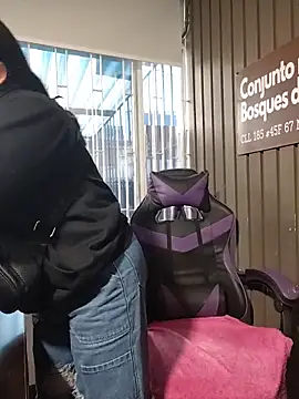 Cute Penelope online show from 02/05/26, 01:40