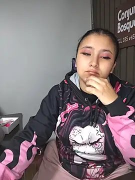 Cute Penelope online show from 04/07/26, 11:12