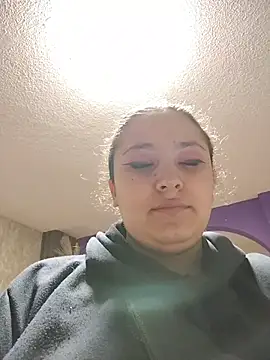 Cute Penelope online show from 04/22/26, 11:06