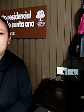 Snapshot of Cute_Penelope chatting on 11/05/25, 11:24 Cute Penelope online show from 11/05/25, 11:24