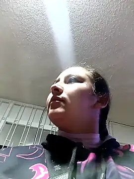 Snapshot of Cute_Penelope chatting on 11/18/25, 11:13 Cute Penelope online show from 11/18/25, 11:13