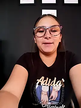 Snapshot of Cute_Penelope chatting on 03/09/25, 12:09 Cute Penelope online show from 03/09/25, 12:09