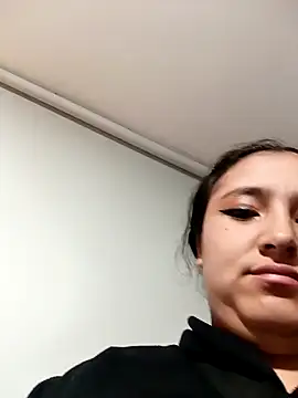 Snapshot of Cute_Penelope chatting on 11/07/25, 11:48 Cute Penelope online show from 11/07/25, 11:48