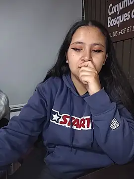 Cute Penelope online show from 04/08/26, 11:12