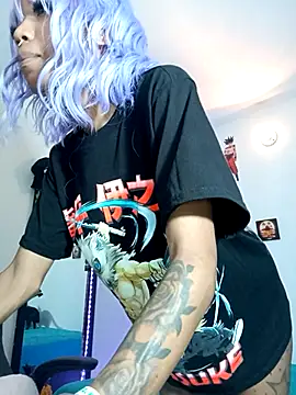 Snapshot of Honey-420- chatting on 10/01/25, 03:44 Honey-420- online show from 10/01/25, 03:44