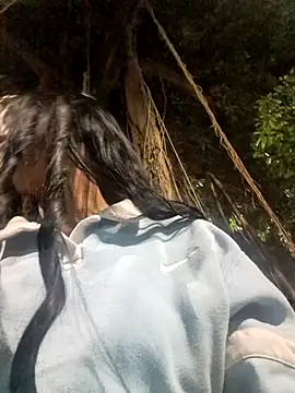 Honey-420- online show from 11/05/25, 12:03