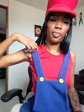 Honey-420- online show from 10/31/25, 04:03