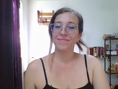 charlott ponce online show from 12/05/25, 07:12