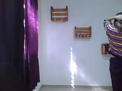 charlott ponce online show from 11/11/25, 08:03