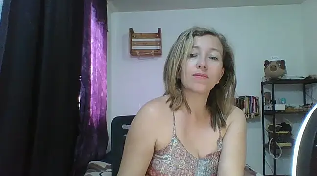 charlott ponce online show from 02/04/25, 07:33