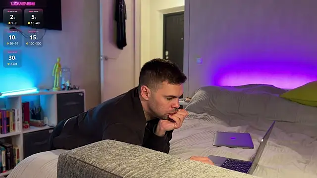 nikitos4you online show from 03/21/25, 08:39