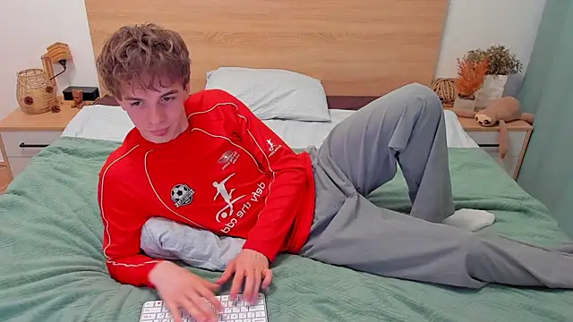 Fandi 777 online show from 12/01/25, 07:09