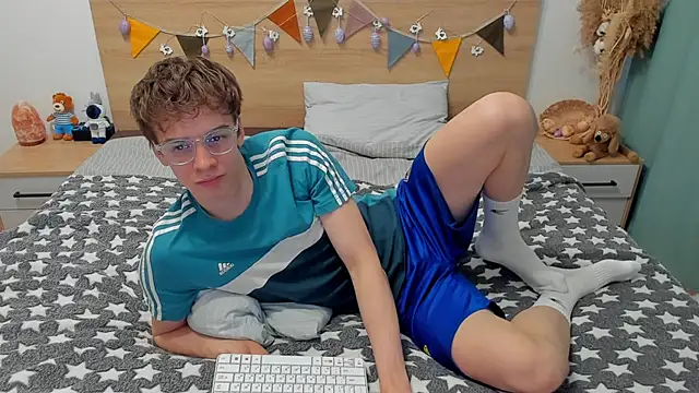 Fandi 777 online show from 03/12/26, 11:47