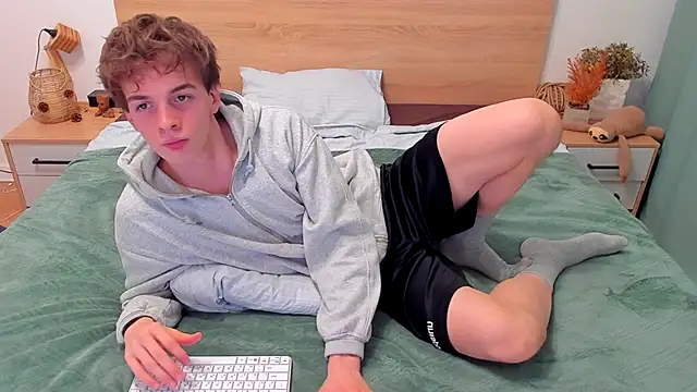 Fandi 777 online show from 11/29/25, 10:48