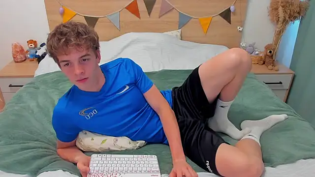 Fandi 777 online show from 04/07/26, 12:29