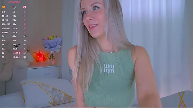 Nika Bloom online show from 10/22/25, 05:07