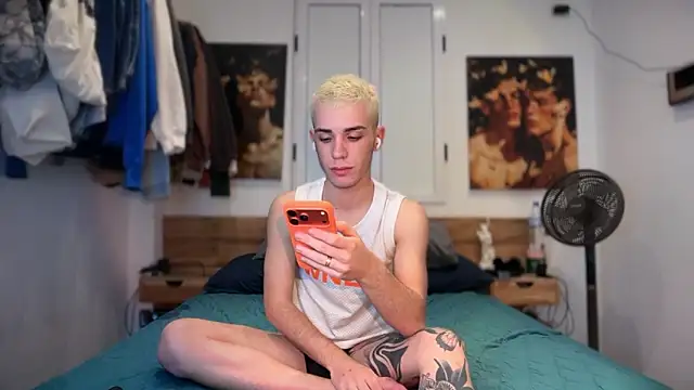 Cristian Delgado online show from 03/29/26, 04:47