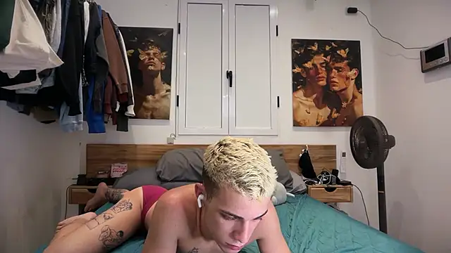 Cristian Delgado online show from 04/19/26, 05:52