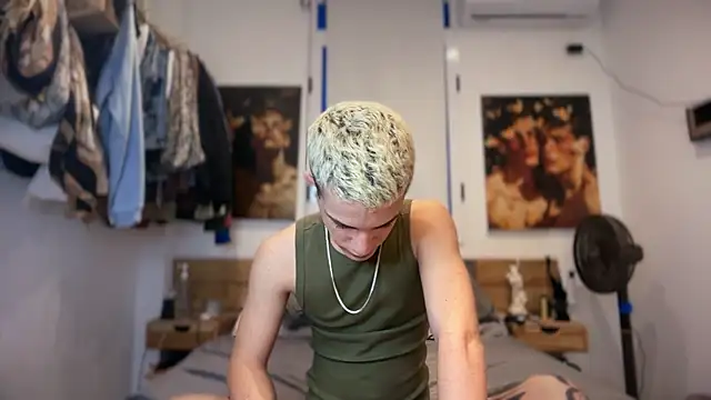 Cristian Delgado online show from 02/23/26, 06:03