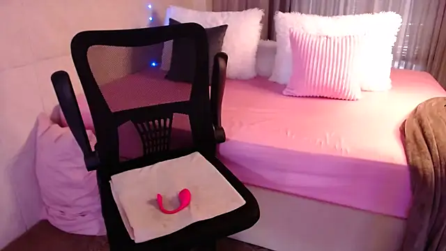 BabyBarbee online show from 03/19/25, 12:56