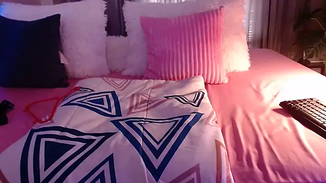 BabyBarbee online show from 03/20/25, 11:38