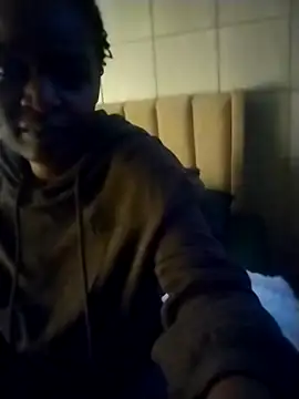 BabyBarbee online show from 11/17/25, 04:22