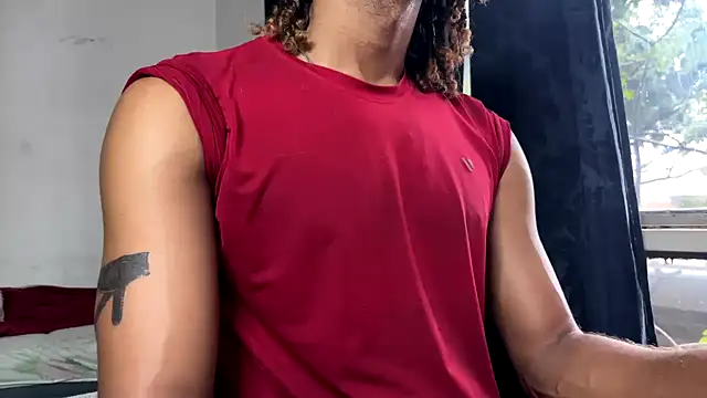 Snapshot of gerson173Hugo chatting on 11/08/25, 10:19 gerson173Hugo online show from 11/08/25, 10:19