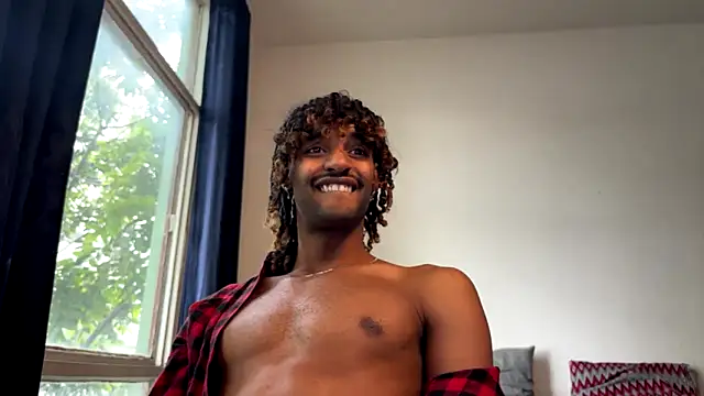 Snapshot of gerson173Hugo chatting on 10/27/25, 01:23 gerson173Hugo online show from 10/27/25, 01:23