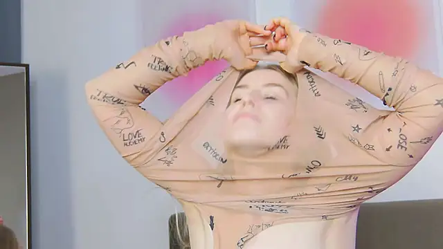 VioletiSwone online show from 11/21/25, 06:34