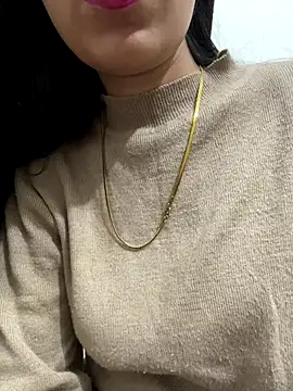 Thirsty Malika online show from 11/08/25, 05:16