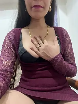 Thirsty Malika online show from 04/17/26, 08:11