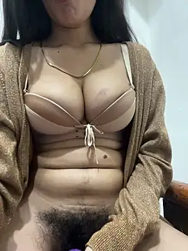 Thirsty Malika online show from 12/13/25, 08:04