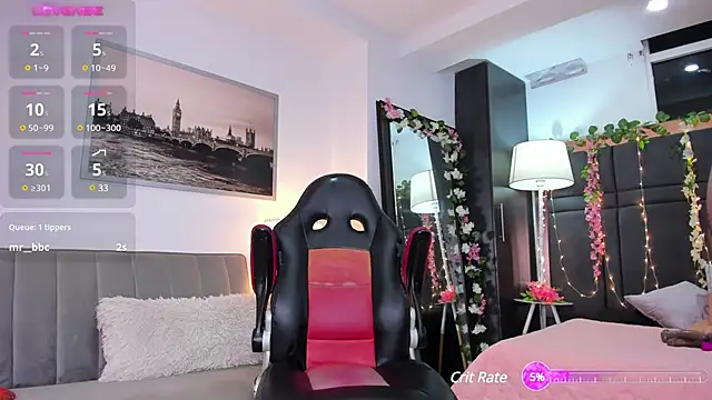 Snapshot of roxydevile chatting on 03/21/25, 12:51 roxydevile online show from 03/21/25, 12:51