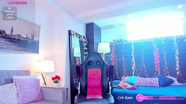 Snapshot of roxydevile chatting on 02/19/25, 09:25 roxydevile online show from 02/19/25, 09:25