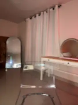 Lianh Benett online show from 03/08/25, 04:45