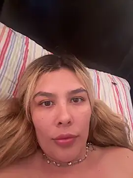 exoticcouples222 online show from 05/10/26, 06:54