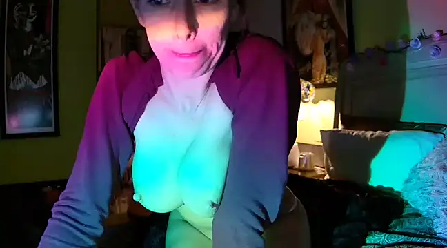 GardenGirl00 online show from 03/02/25, 05:01