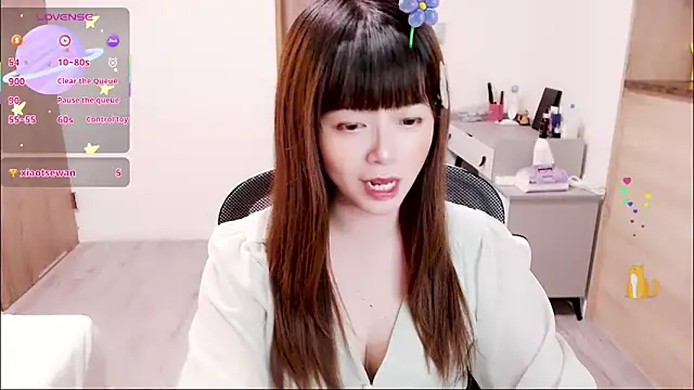 a0513 online show from 10/09/25, 03:45