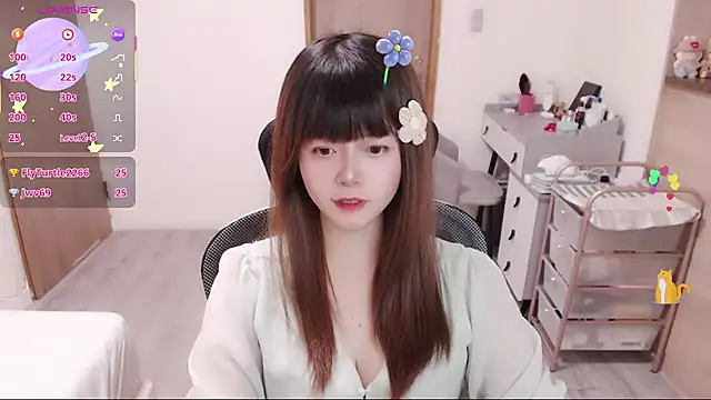 Snapshot of a0513 chatting on 07/14/26, 04:02 a0513 online show from 07/14/26, 04:02