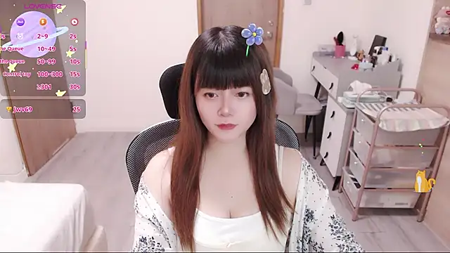 Snapshot of a0513 chatting on 07/09/26, 03:55 a0513 online show from 07/09/26, 03:55