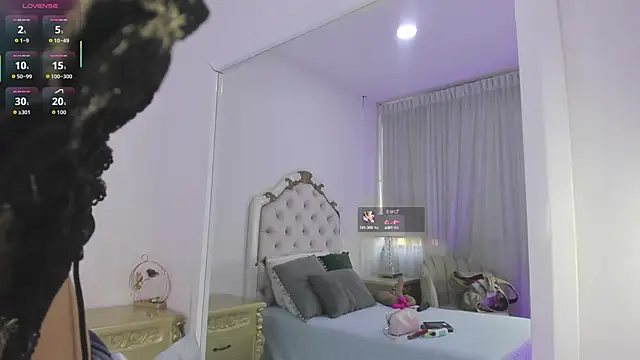 lexa 25  online show from 09/09/25, 11:41