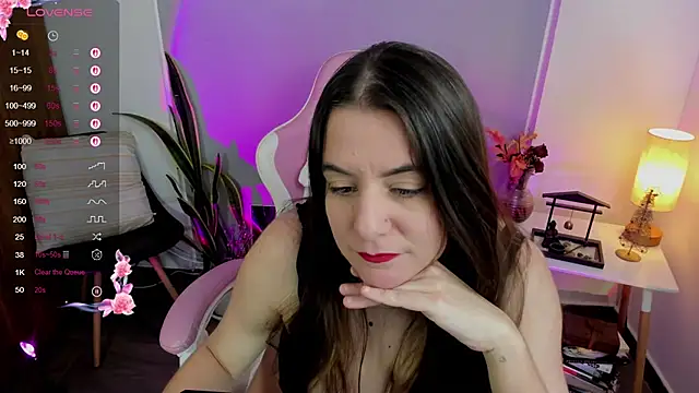 Tamara m  online show from 11/27/25, 05:24