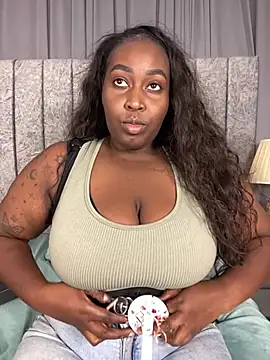 emilyrojas online show from 03/18/26, 03:35