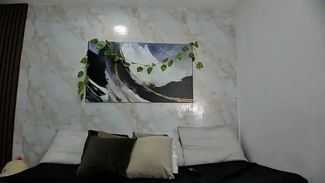 Anhii Ruiz online show from 04/07/26, 11:17